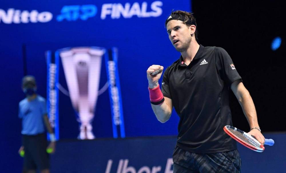  梅德韦杰夫强势登顶，ATP年终总决赛称王