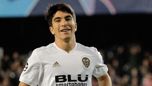 拉杜卡努草地首秀告捷,英国新秀备受瞩目 拉杜卡努草地首秀告捷,英国新秀备受瞩目