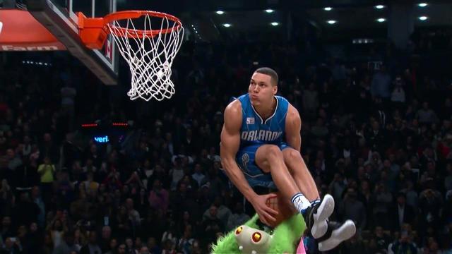  拉文扣篮大赛冠军公牛击败尼克斯